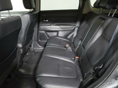 Mitsubishi Outlander, 2.0 л, CVT, 2016 фото 9