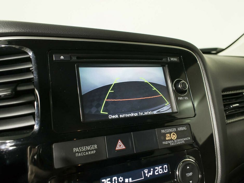 Mitsubishi Outlander, 2.0 л, Вариатор, 2016 фото 12