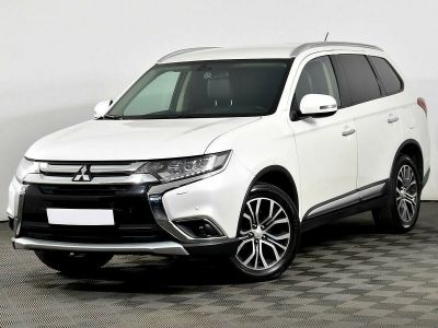 Mitsubishi Outlander, 2.4 л, CVT, 2018 фото 3