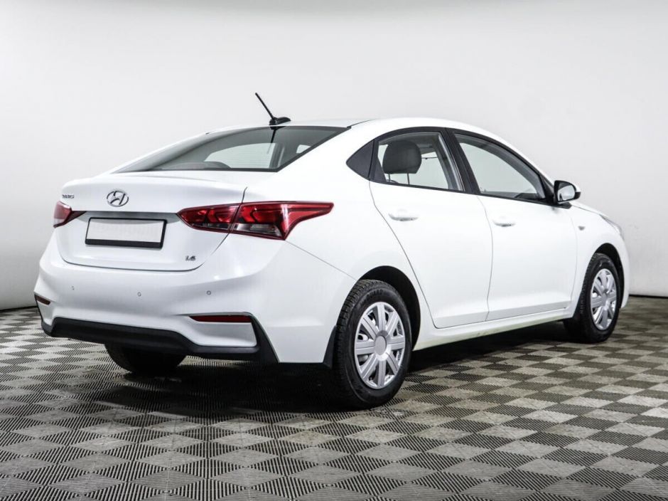 Hyundai Solaris, 1.6 л, МТ, 2018 фото 4