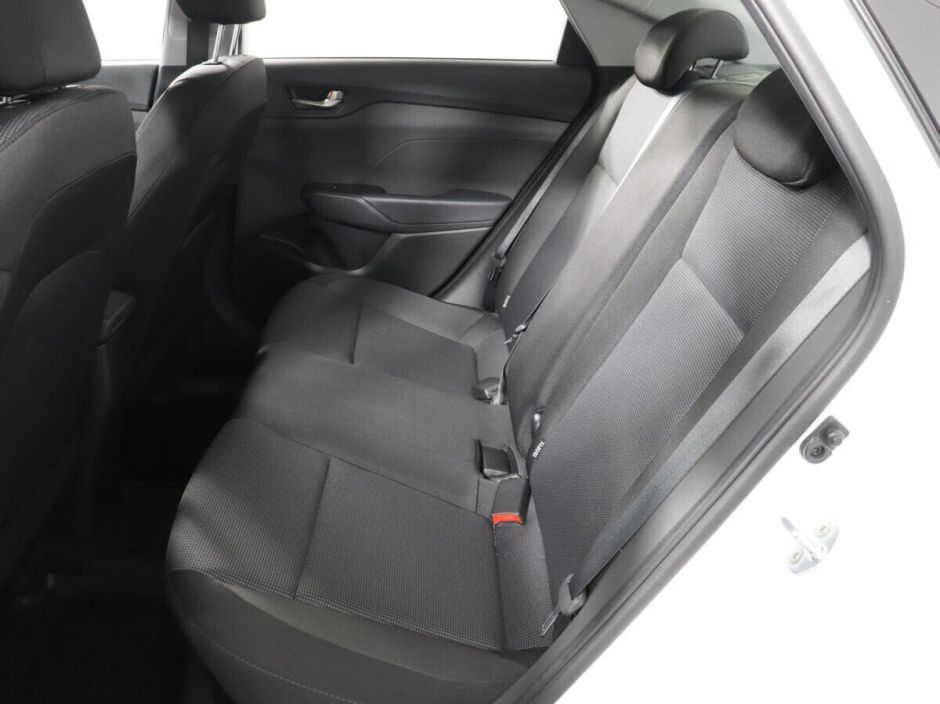 Hyundai Solaris, 1.6 л, МТ, 2018 фото 1