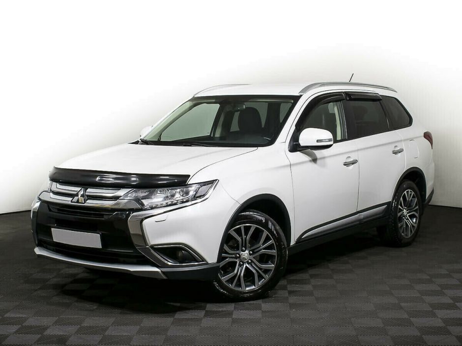 Mitsubishi Outlander, 2.4 л, Вариатор, 2018 фото 3