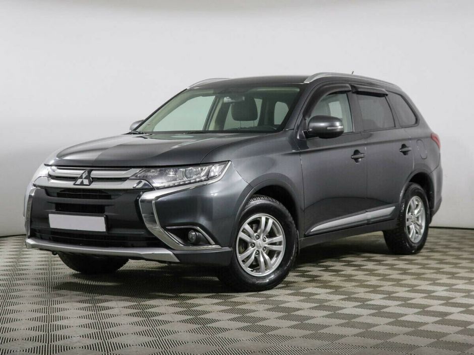 Mitsubishi Outlander, 2.4 л, Вариатор, 2018 фото 3