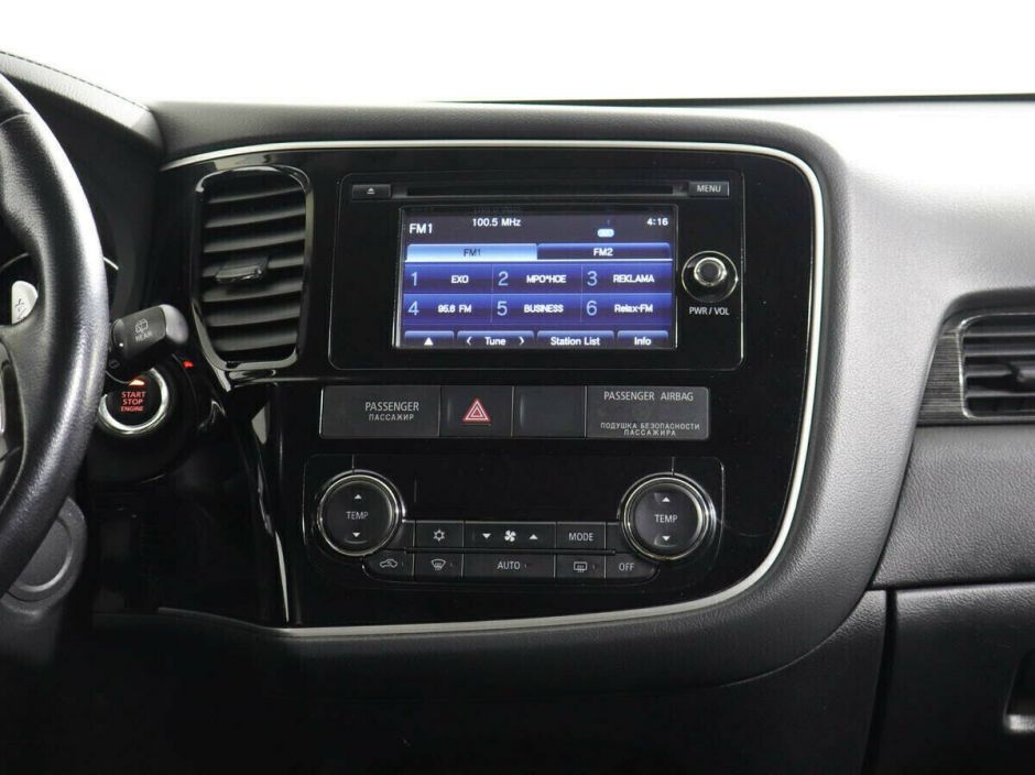 Mitsubishi Outlander, 2.4 л, Вариатор, 2018 фото 9