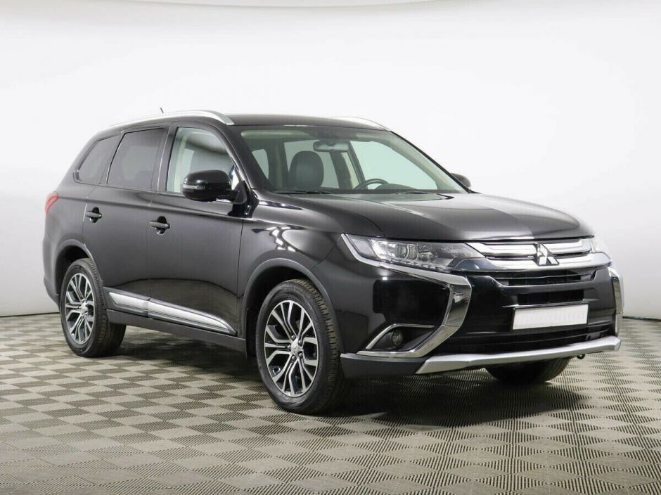 Mitsubishi Outlander, 2.4 л, Вариатор, 2015 фото 4