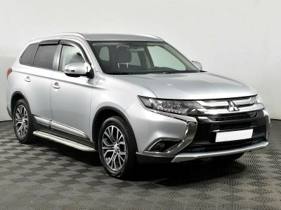 Mitsubishi Outlander, 2.0 л, CVT, 2018 фото 4