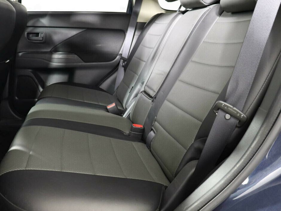 Mitsubishi Outlander, 2.0 л, Вариатор, 2017 фото 8