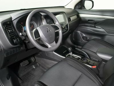 Mitsubishi Outlander, 2.0 л, CVT, 2016 фото 7