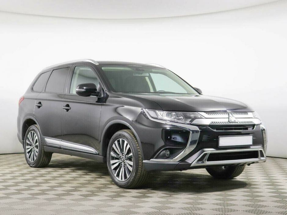 Mitsubishi Outlander, 2.0 л, Вариатор, 2019 фото 4