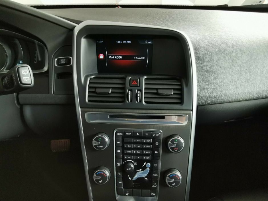 Volvo XC60, 2.4 л, АТ, 2016 фото 2