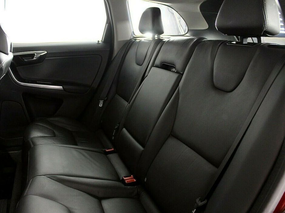 Volvo XC60, 2.4 л, АТ, 2015 фото 2