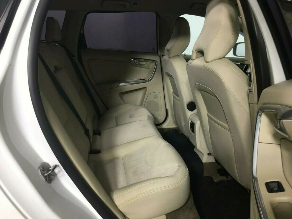 Volvo XC60, 2.4 л, АТ, 2016 фото 1