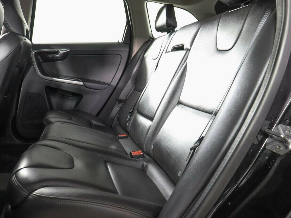Volvo XC60, 2.4 л, АТ, 2017 фото 9