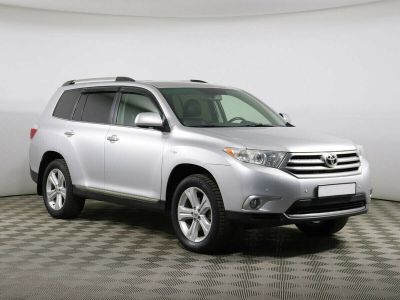 Toyota Highlander, 3.5 л, АКПП, 2011 фото 4