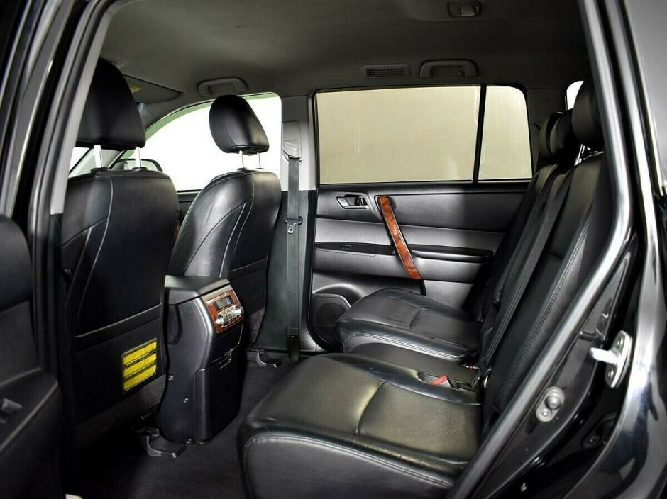 Toyota Highlander, 3.5 л, АТ, 2013 фото 1