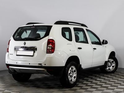 Renault Duster, 1.6 л, МКПП, 2012 фото 4