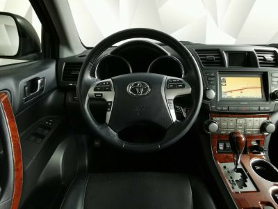 Toyota Highlander, 3.5 л, АКПП, 2013 фото 10