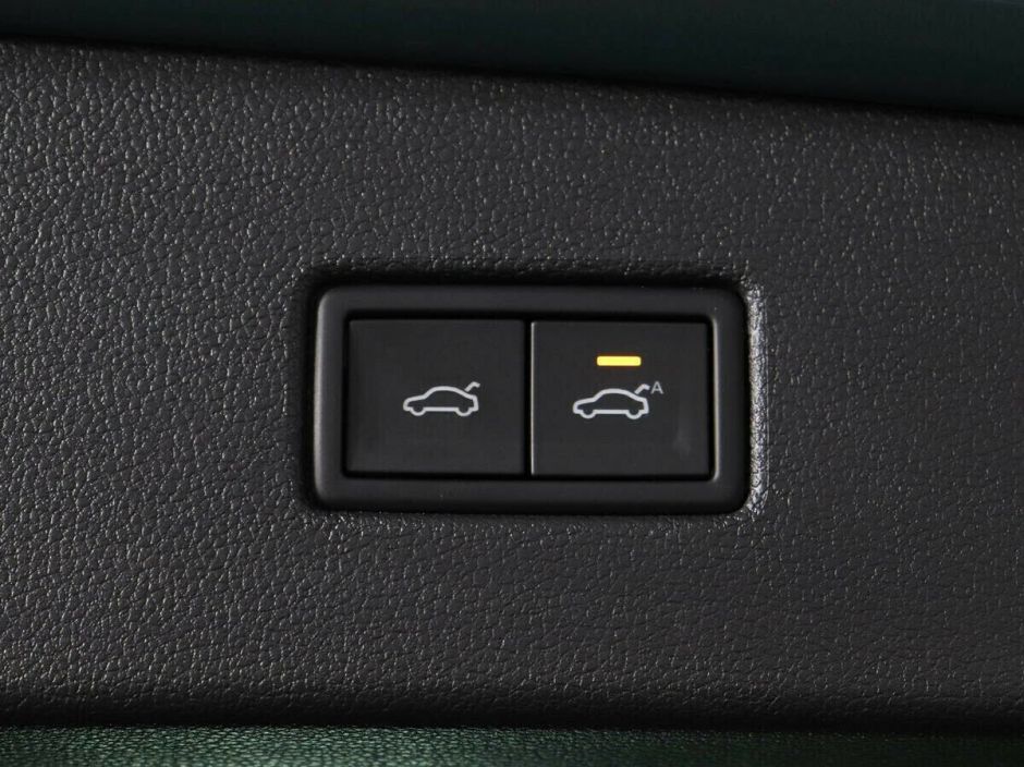 Volkswagen Tiguan, 1.5 л, Робот, 2018 фото 1