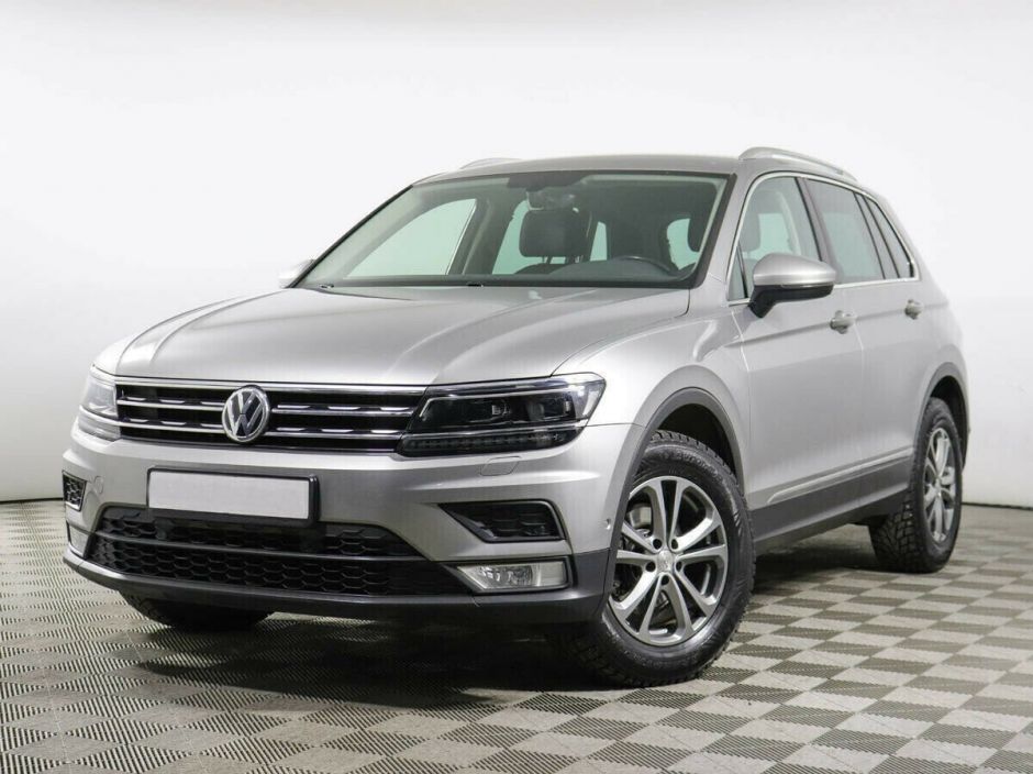 Volkswagen Tiguan, 1.5 л, Робот, 2018 фото 3