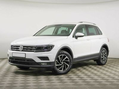 Volkswagen Tiguan, 1.5 л, РКПП, 2018 фото 3