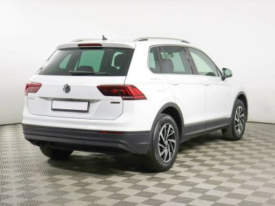 Volkswagen Tiguan, 1.5 л, РКПП, 2018 фото 5