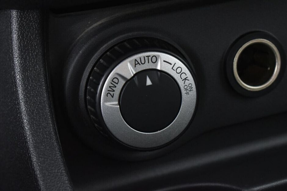 Renault Duster, 1.6 л, МТ, 2013 фото 2