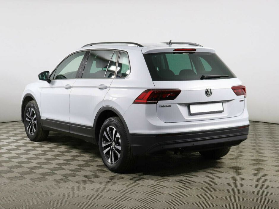 Volkswagen Tiguan, 1.5 л, Робот, 2019 фото 5