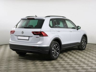 Volkswagen Tiguan, 1.5 л, РКПП, 2019 фото 6