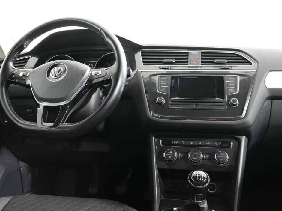 Volkswagen Tiguan, 1.4 л, МТ, 2017 фото 8