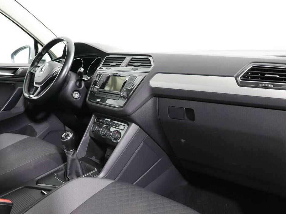 Volkswagen Tiguan, 1.4 л, МТ, 2017 фото 9