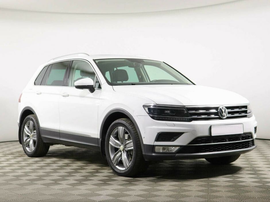 Volkswagen Tiguan, 2.0 л, Робот, 2017 фото 4