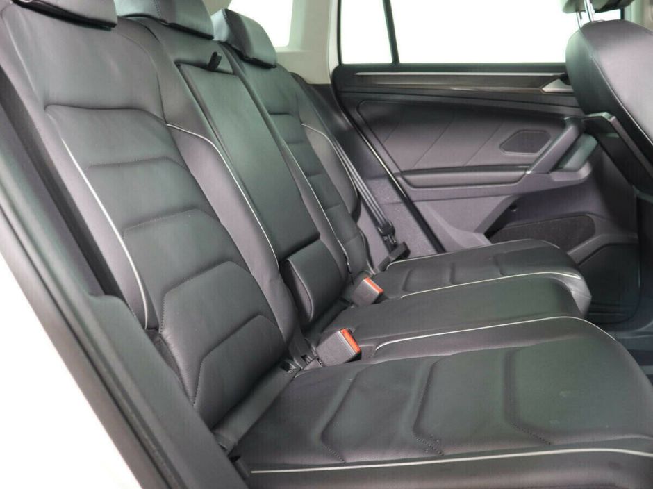 Volkswagen Tiguan, 2.0 л, Робот, 2017 фото 8