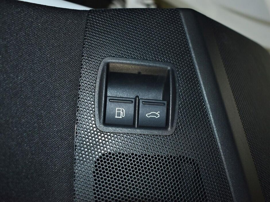 Volkswagen Passat CC, 1.8 л, Робот, 2010 фото 1