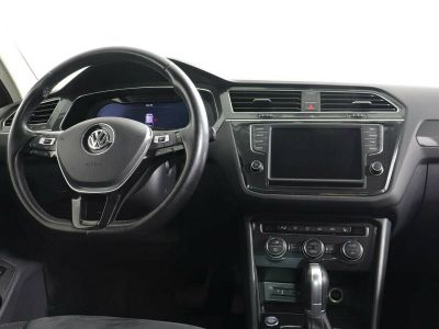 Volkswagen Tiguan, 2.0 л, РКПП, 2018 фото 9