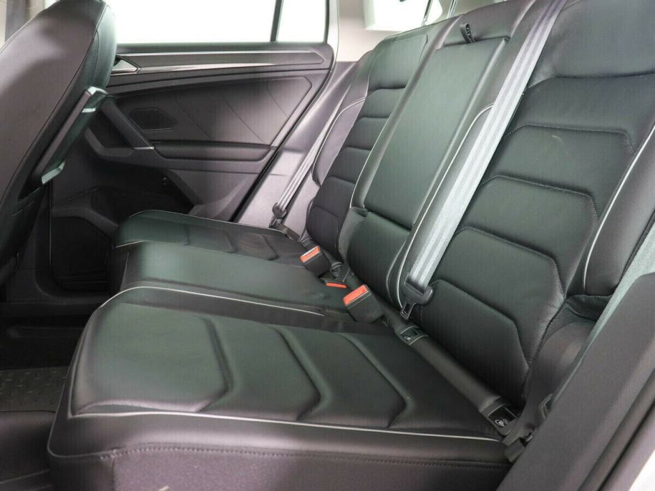 Volkswagen Tiguan, 2.0 л, Робот, 2017 фото 11