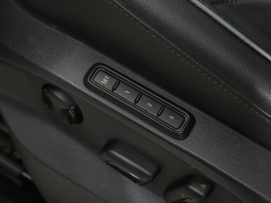 Volkswagen Tiguan, 2.0 л, Робот, 2017 фото 2