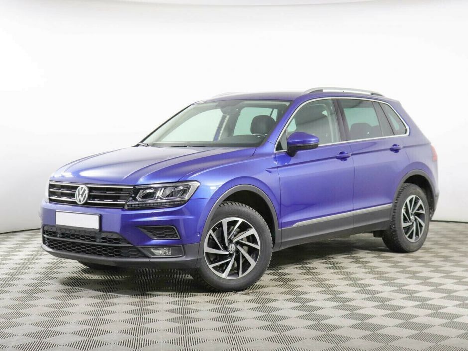 Volkswagen Tiguan, 2.0 л, Робот, 2018 фото 3