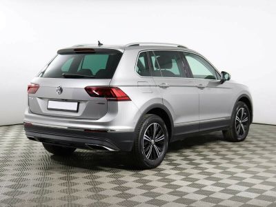 Volkswagen Tiguan, 2.0 л, РКПП, 2018 фото 6