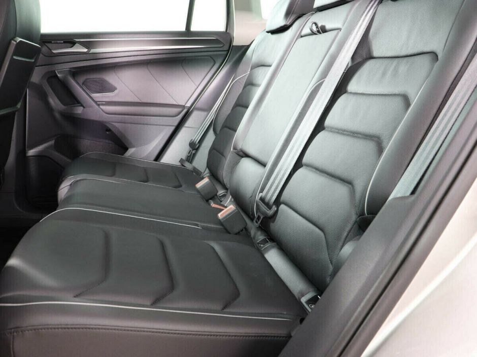 Volkswagen Tiguan, 2.0 л, Робот, 2018 фото 10