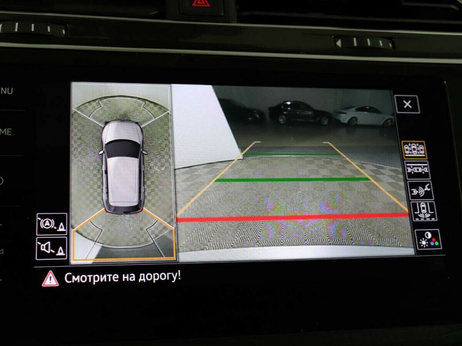 Volkswagen Tiguan, 2.0 л, Робот, 2018 фото 1