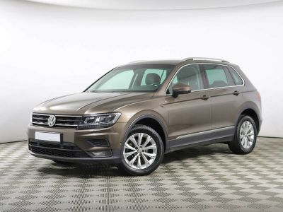 Volkswagen Tiguan, 2.0 л, РКПП, 2018 фото 3