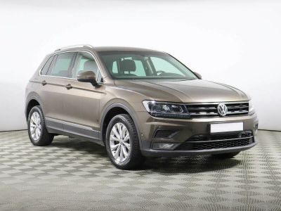 Volkswagen Tiguan, 2.0 л, РКПП, 2018 фото 4