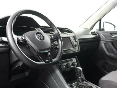 Volkswagen Tiguan, 2.0 л, РКПП, 2018 фото 8