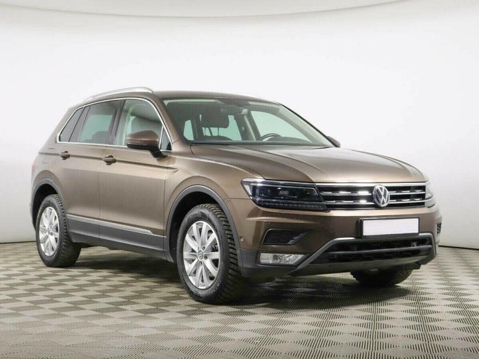 Volkswagen Tiguan, 2.0 л, Робот, 2017 фото 4