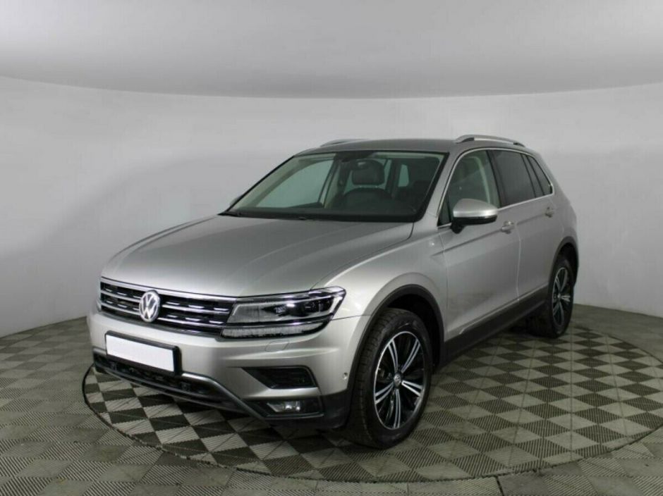 Volkswagen Tiguan, 2.0 л, Робот, 2017 фото 3