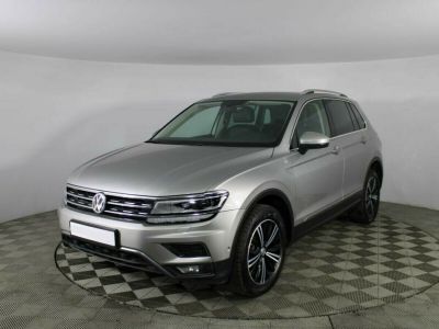 Volkswagen Tiguan, 2.0 л, РКПП, 2017 фото 3