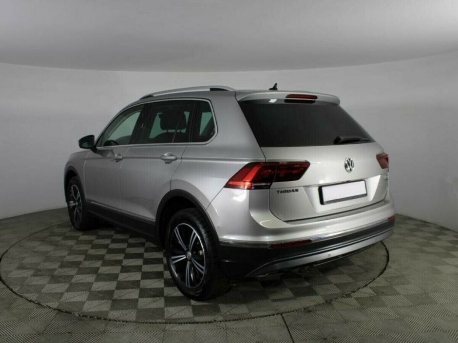 Volkswagen Tiguan, 2.0 л, Робот, 2017 фото 5