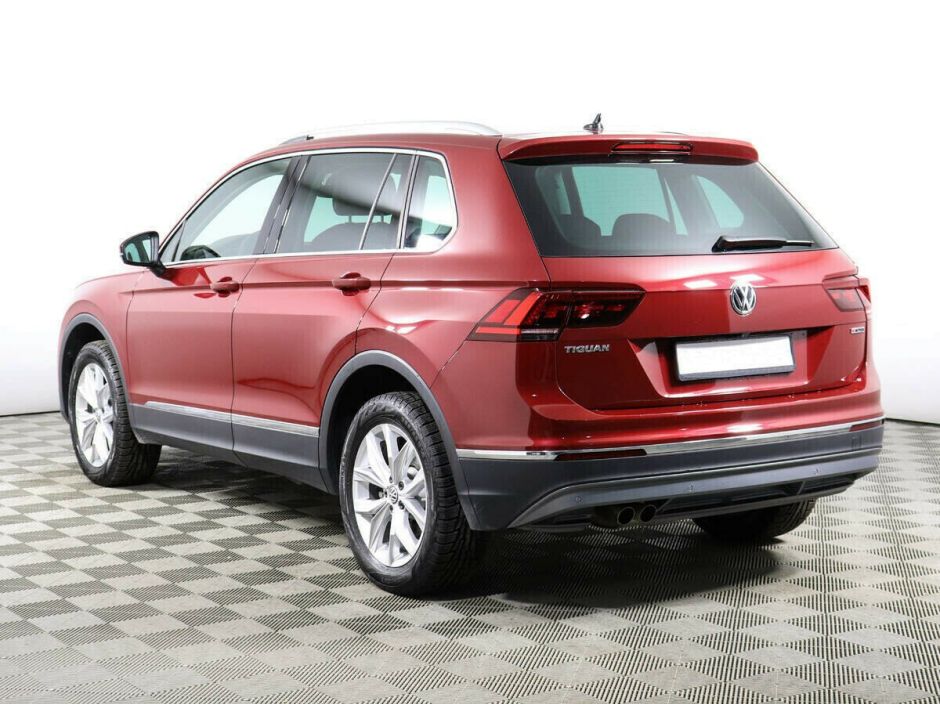 Volkswagen Tiguan, 2.0 л, Робот, 2017 фото 6