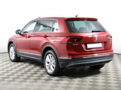 Volkswagen Tiguan, 2.0 л, РКПП, 2017 фото 6