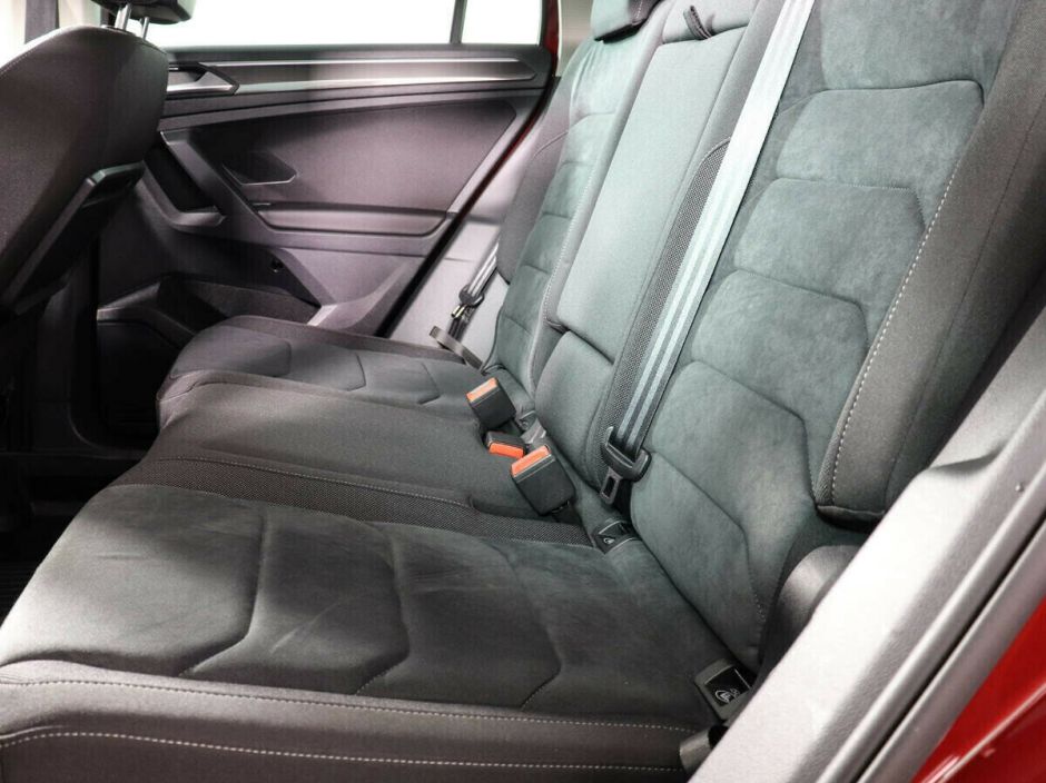 Volkswagen Tiguan, 2.0 л, Робот, 2017 фото 10